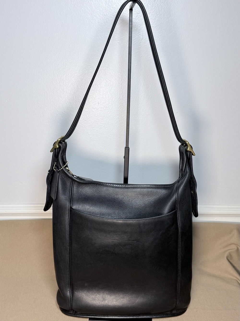 Vintage Coach Slim Duffle Sac Bag #9060 Costa Rica Black Leather